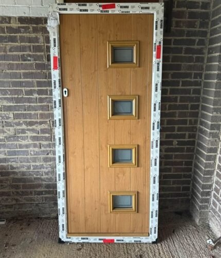 EXTERNAL IRISH OAK  COMPOSITE DOOR WITH WHITE FRAME 895X2040MM #1233