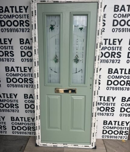 CHARTWELL GREEN COMPOSITE LEVER HANDLE DOOR WITH WHITE FRAME 900X2090MM #1846